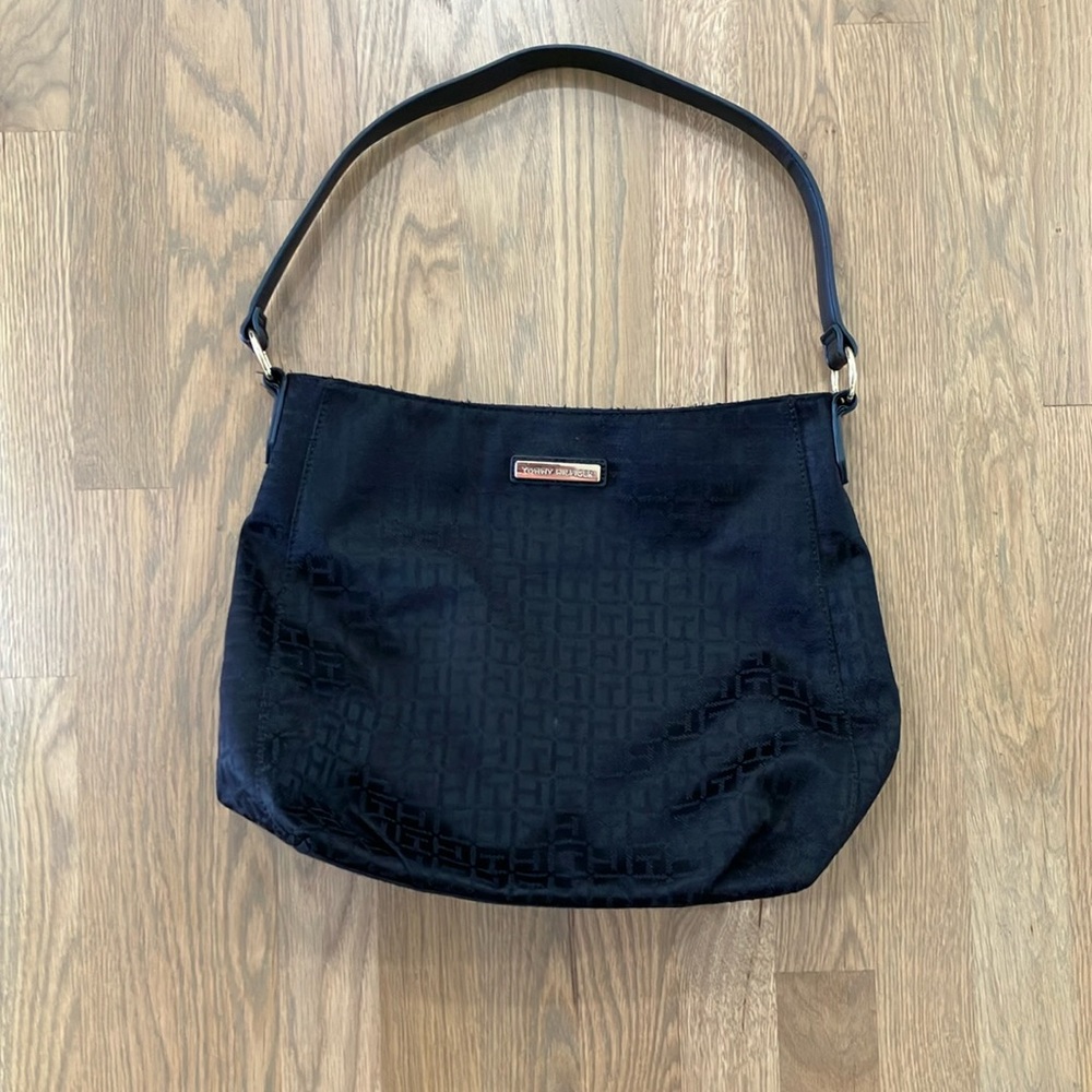 Tommy Hilfiger Womenās Black Gold Monogram Purse Shoulder Bag